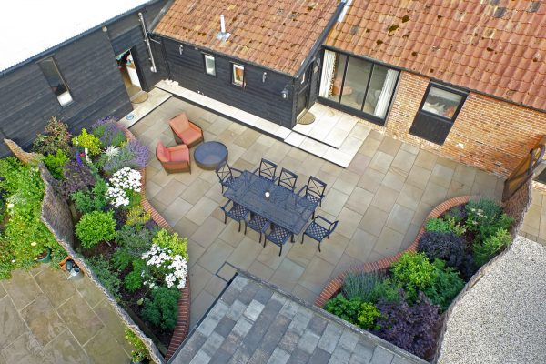 courtyard design and landscaping